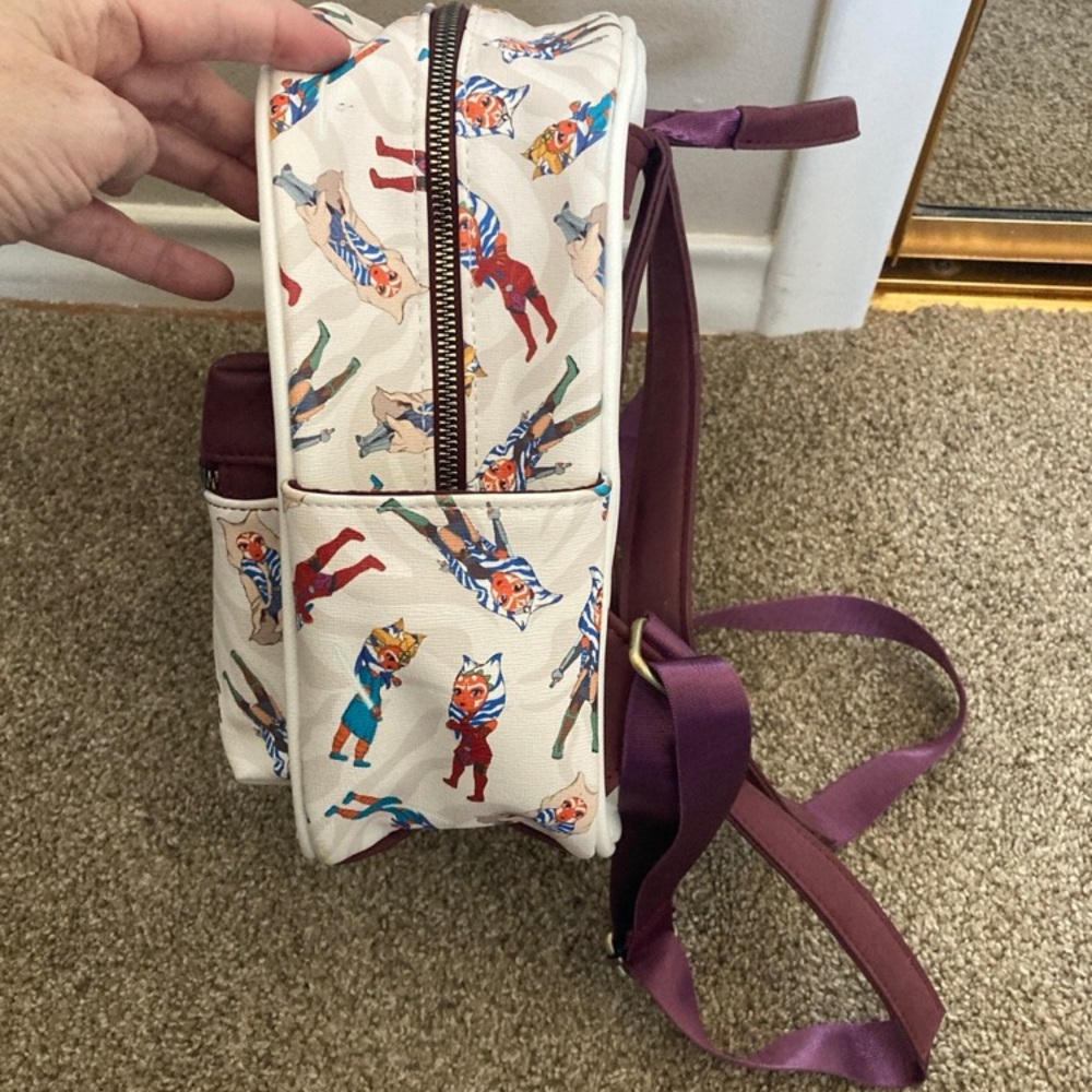 Loungefly Star Wars Ashoka Allover Print Mini Backpack - White and Burgundy - Picture 5 of 7